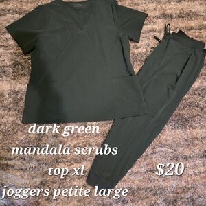 Mandala Scrubs Dark Green Jogger Set